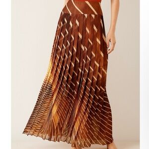 Akris pleated maxi skirt with high slit